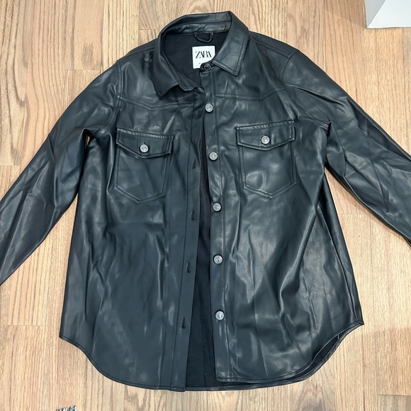 Zara Jackets & Blazers - Zara Women’s leather shirt jacket